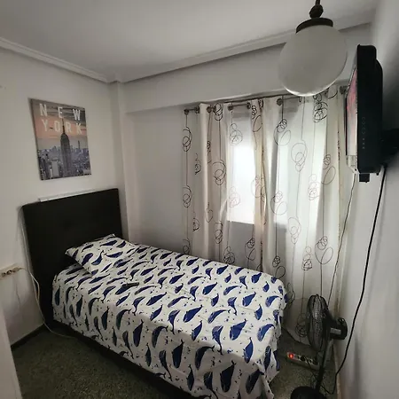 Avenidadelaplata Homestay *